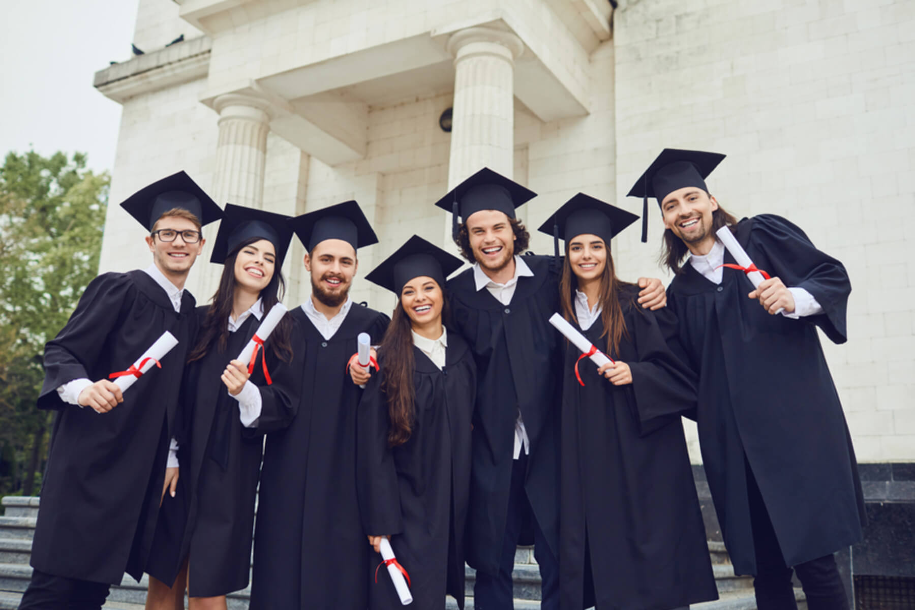 In this article, learn more about how Salesforce tools can help your higher education organization improve alumni engagement.